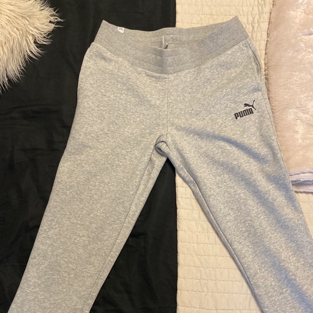 Gray puma low waisted joggers